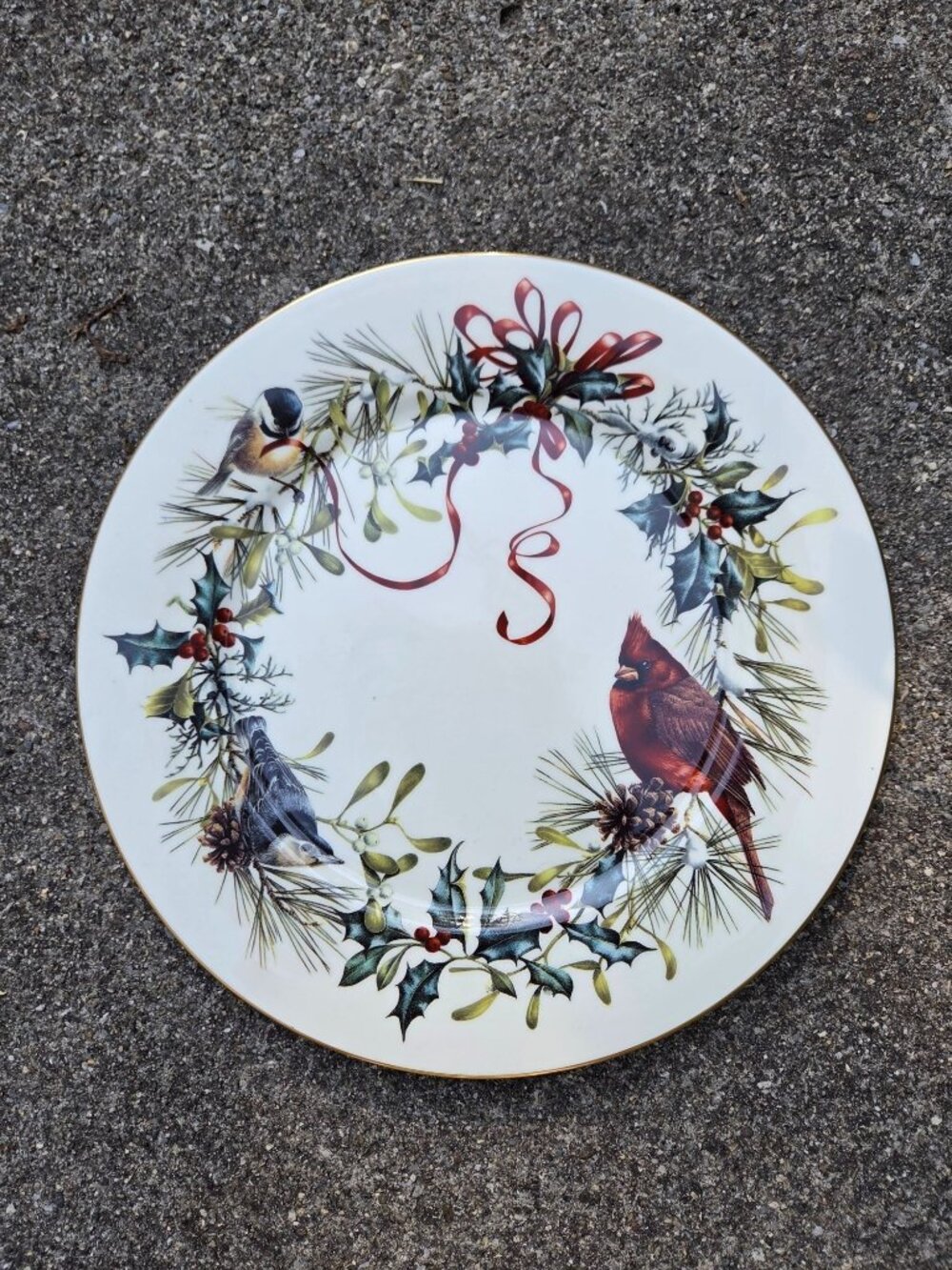 NWT Lenox Winter Greetings Fine Ivory China 10 3/4" Dinner Plate 1995 By Catheri